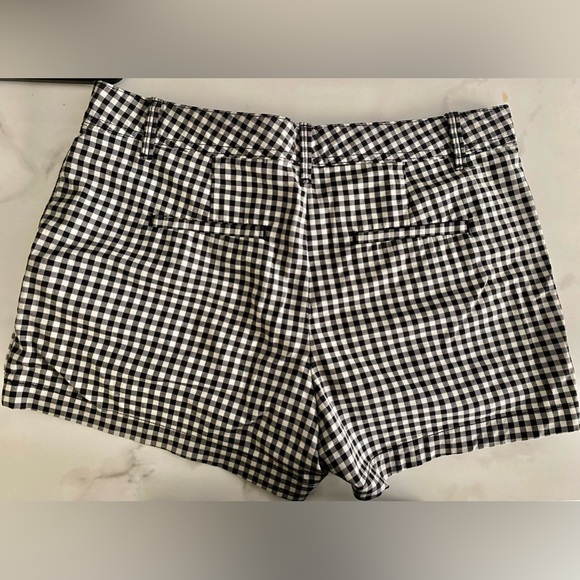 GAP Black and White Gingham Shorts - Picture 3 of 3